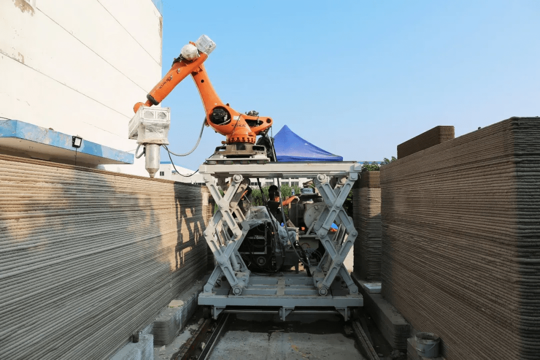 徐衛國教授團隊 3D打印機器人革新混凝土泵送，為低收入群體建造未來住宅